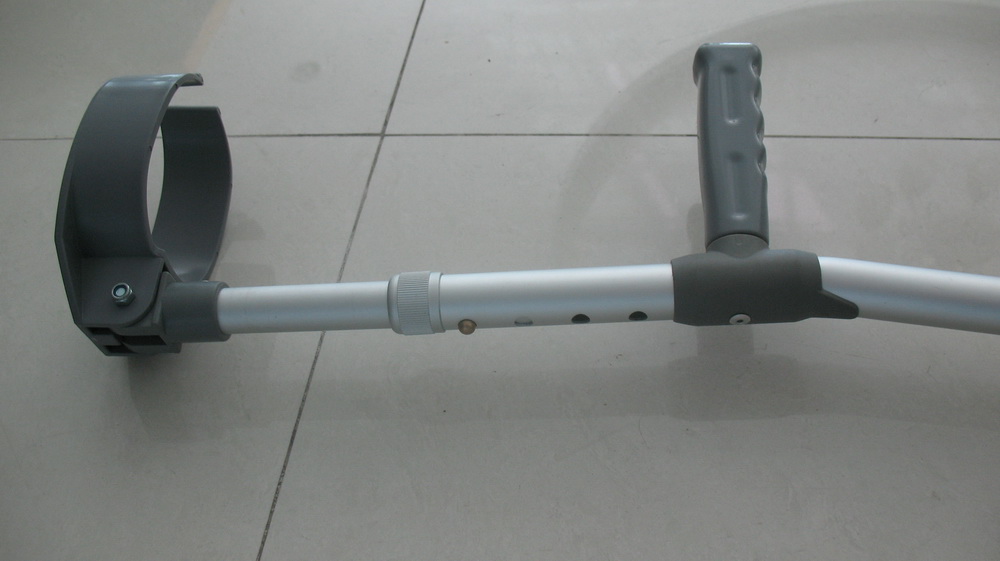 Standard Double Adjustable Elbow Crutches with Standard Grip